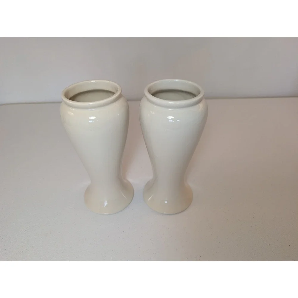 Vintage 1988 Royal Haeger 5154 Ivory Ceramic Vase Pair 8